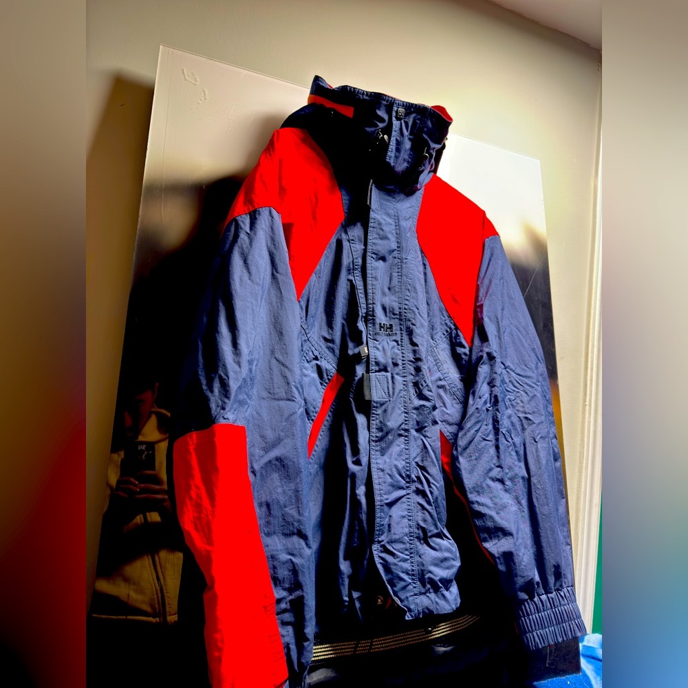Helly Hansen two layer waterproof outer layer jacket size Medium